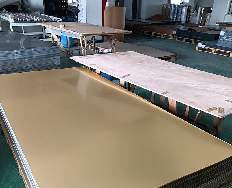 Manufacturer Custom Golden Color Acrylic Wall Mirror 